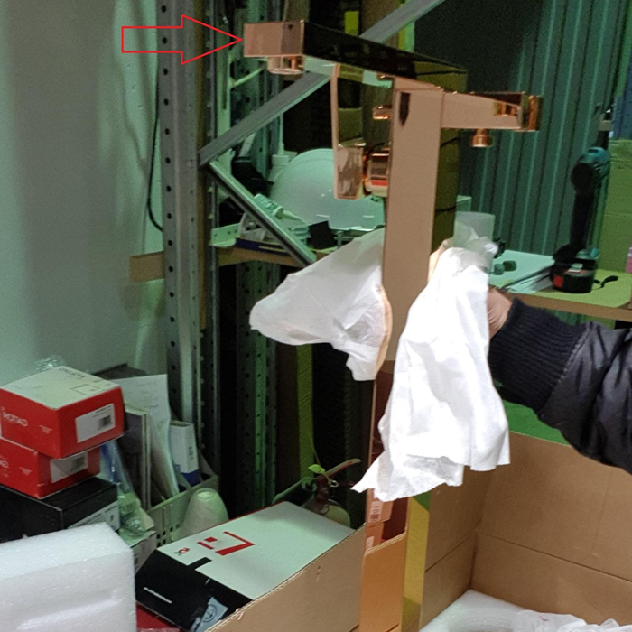 Bongio Line Смеситель напольный, излив 212 см, цвет розовое золото (уценен)