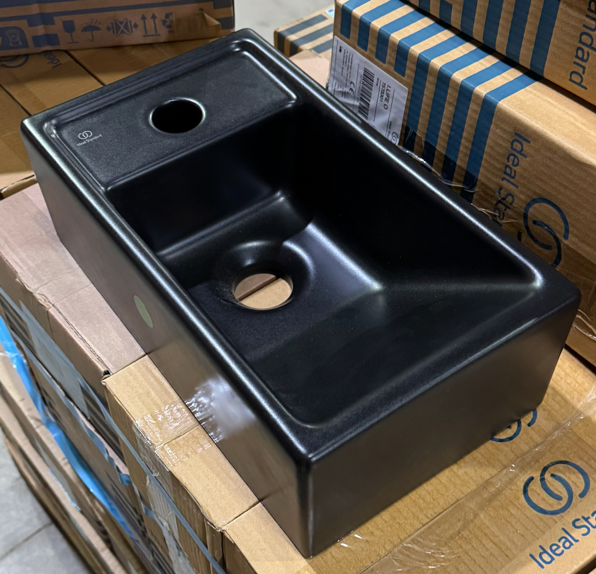 Ideal Standard i.life S Раковина 37х21xh12см., подвесная, с 1 отв., Sx, без перелива, цвет: чёрный матовый
