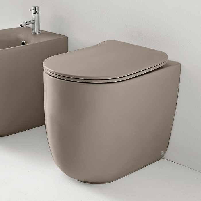 Kerasan Nolita Унитаз безободковый пристенный 55х35 см, с креплениями WB5N, цвет: Коричневый орех