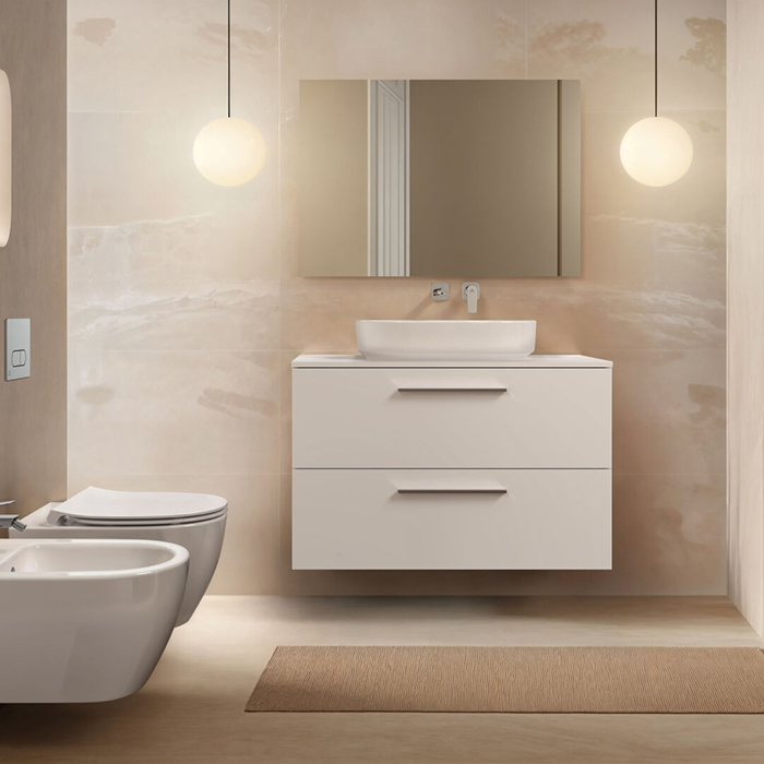 Ideal Standard I.life O Унитаз подвесной 35x53см, безободковый, смыв HydroTwist, крепление, сиденье soft-close. цвет: белый