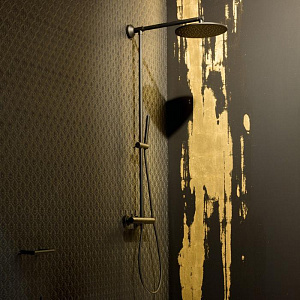 CISAL Less New Настенная душевая система:термостатический смеситель для душа,верхний душ,ручной душ с держателем и шлангом, цвет: черный матовый 