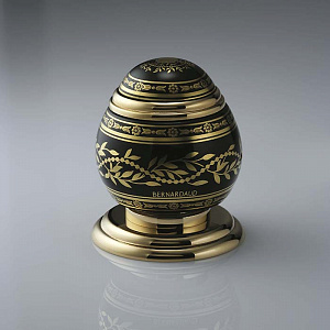 THG Marquise noir décor Or Вентиль смесителя для раковины, ручка черная, декор золото, цвет: полированное золото